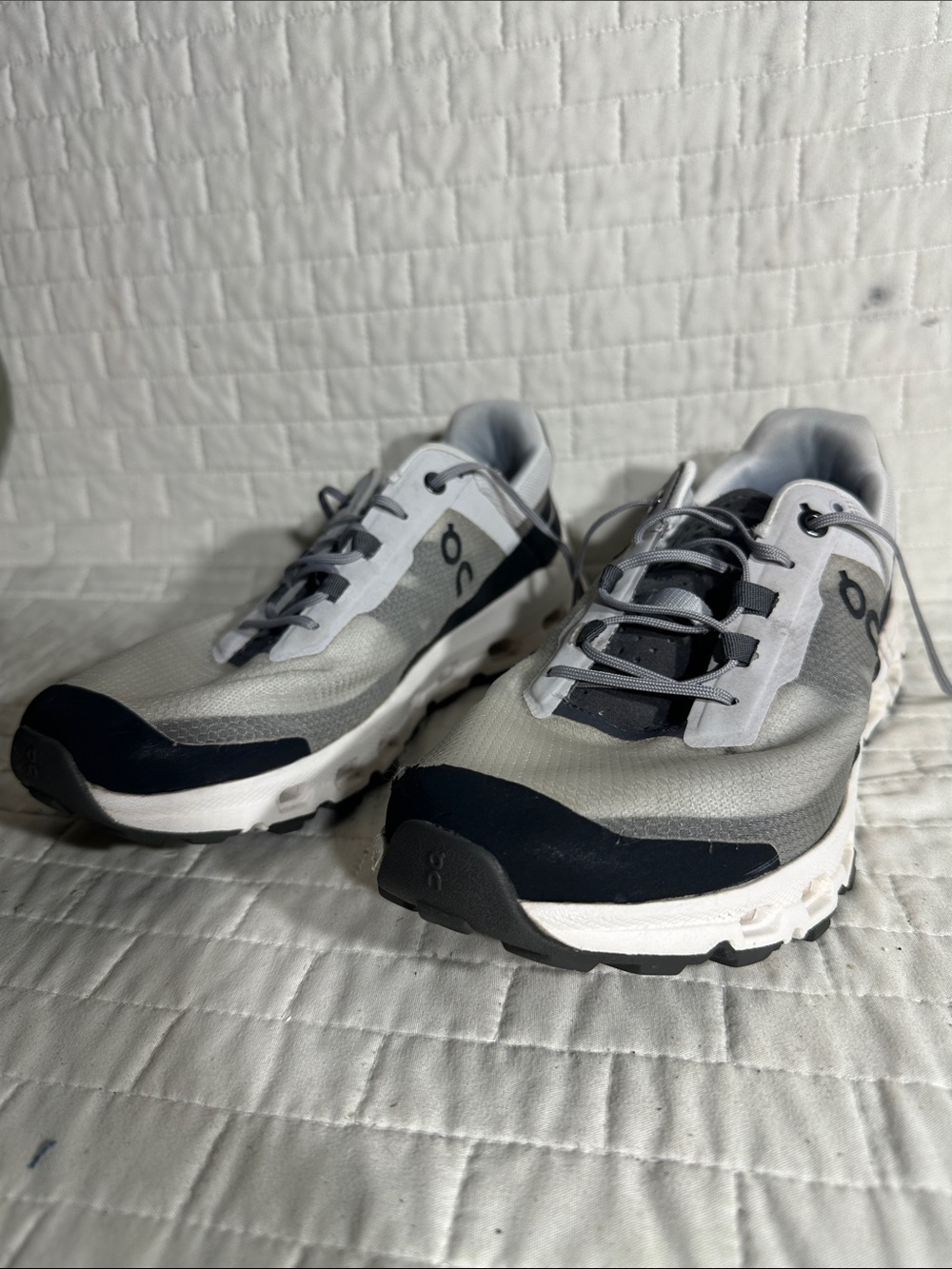On Running Men’s Cloud-Style Grey and Black Athletic Sneakers